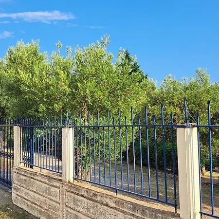 Gerakina Holiday home *